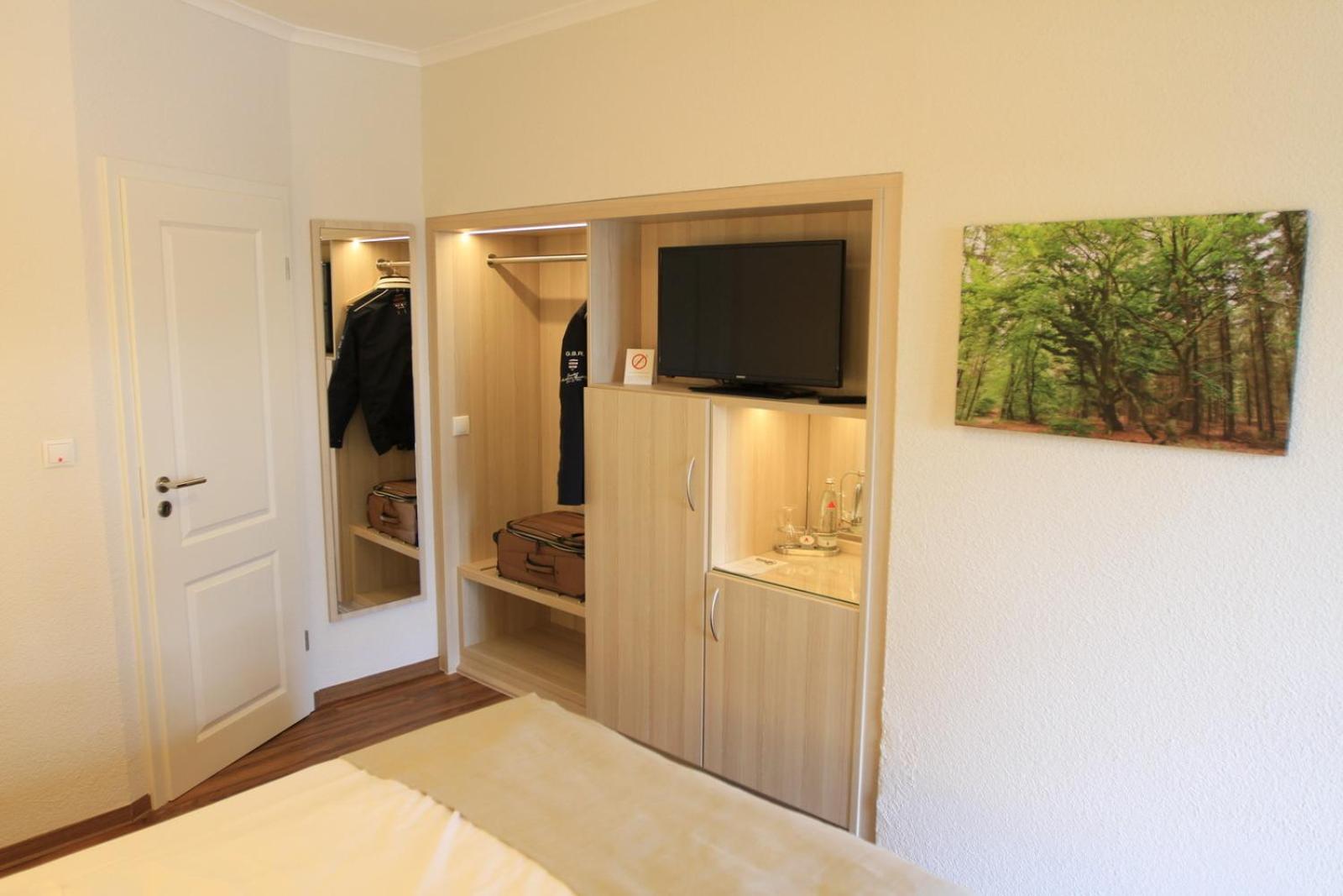 Waldhotel Zum Bergsee Damme Phòng bức ảnh